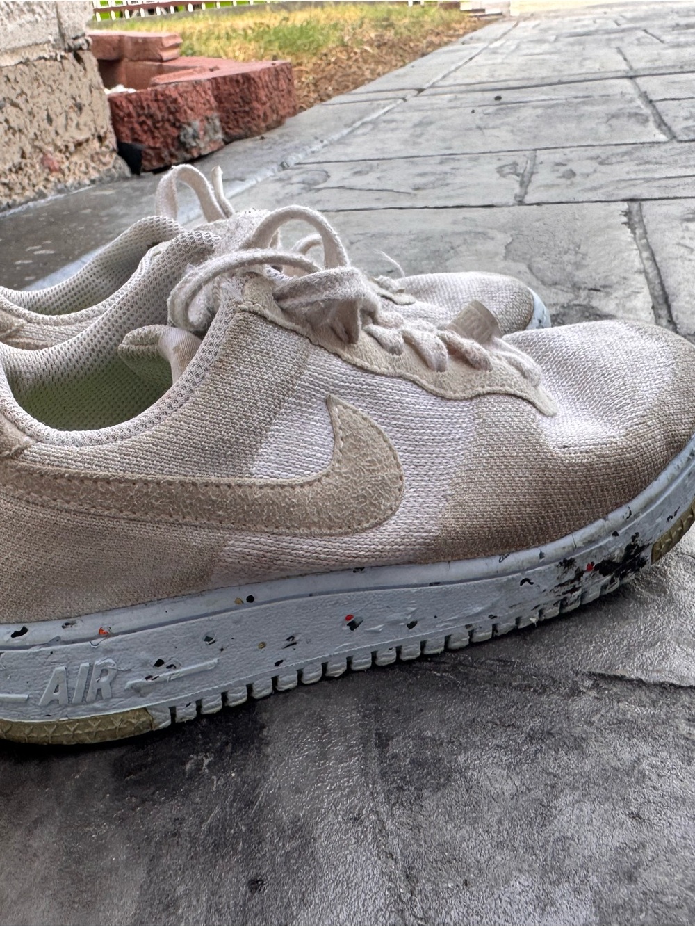 Nike Kids Cream/White Lightweight Lace-Up Sneakers
